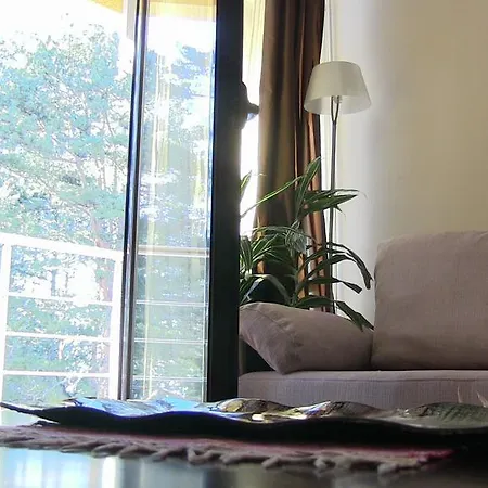 President Garni 酒店