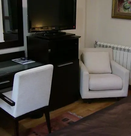 酒店 President Garni 兹拉蒂博尔