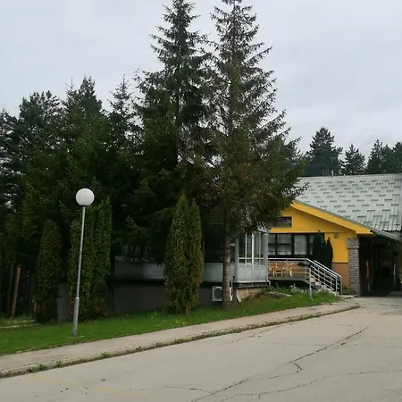 President Garni 酒店