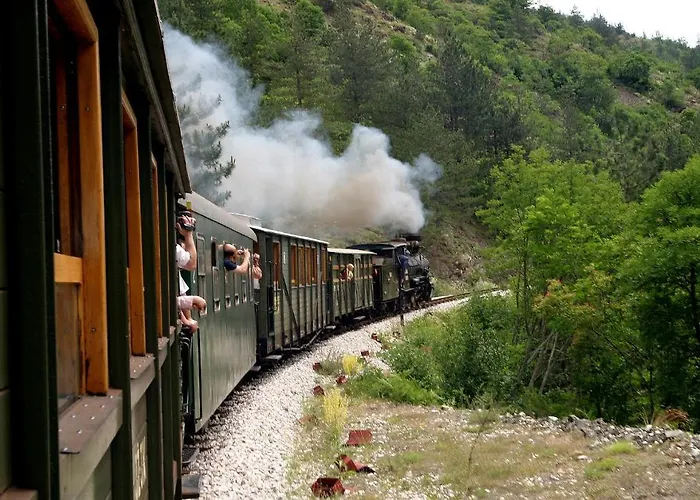 Hotel President Garni