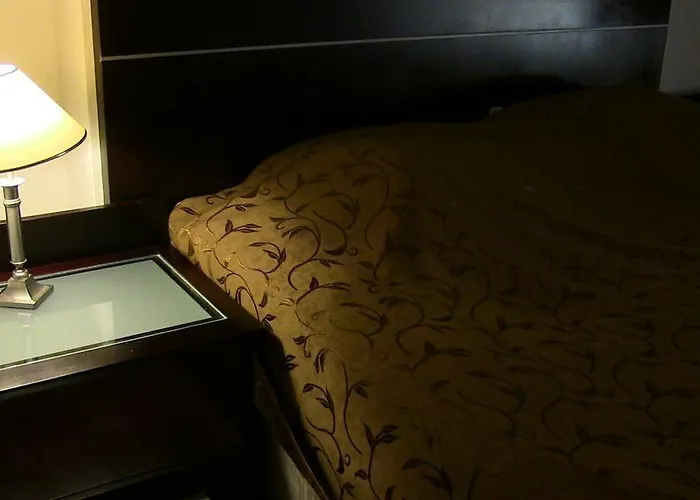 President Garni Hotel